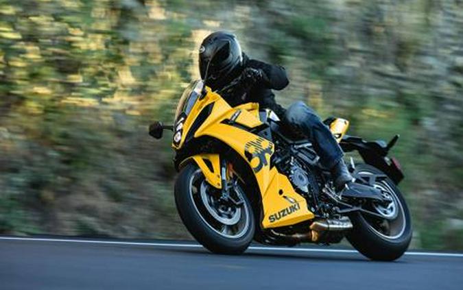 2025 Suzuki GSX-S 8R
