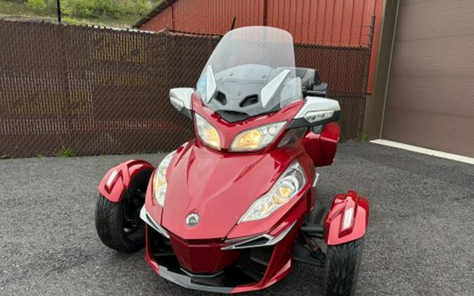 2016 Can-Am Spyder RT-S SE6