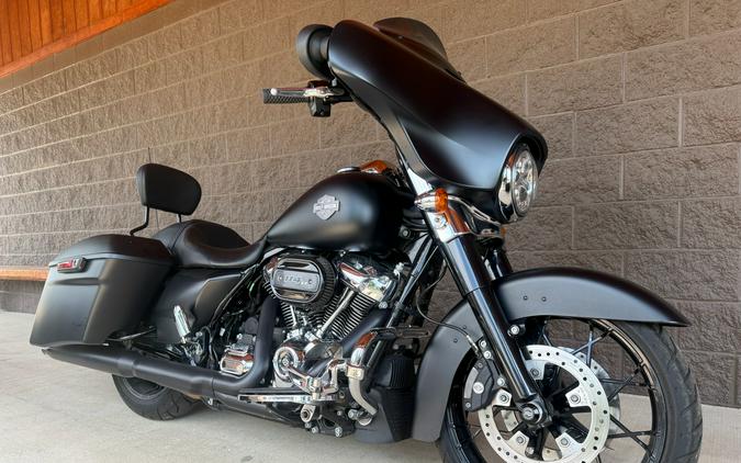 2022 Harley-Davidson Street Glide® Special