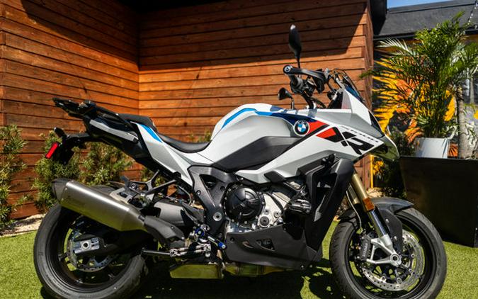 2026 BMW S 1000 XR