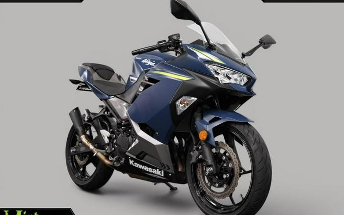 2022 Kawasaki Ninja 400