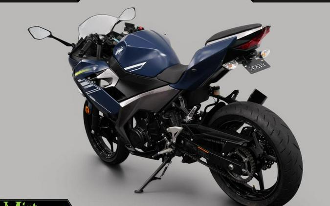 2022 Kawasaki Ninja 400