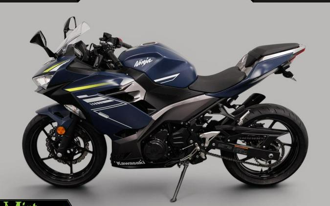 2022 Kawasaki Ninja 400