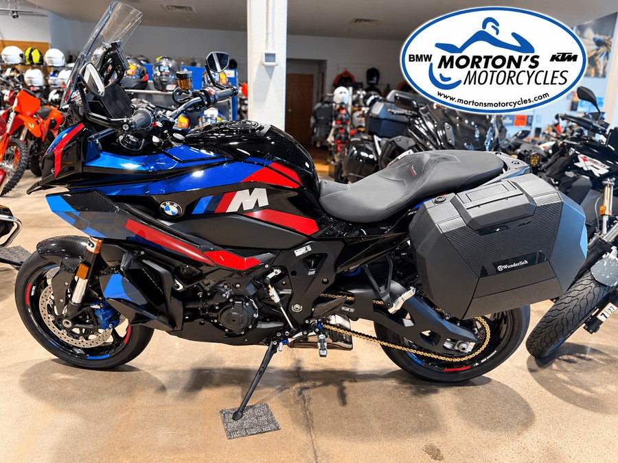 2026 BMW M 1000 XR