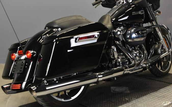 2022 Harley-Davidson Street Glide