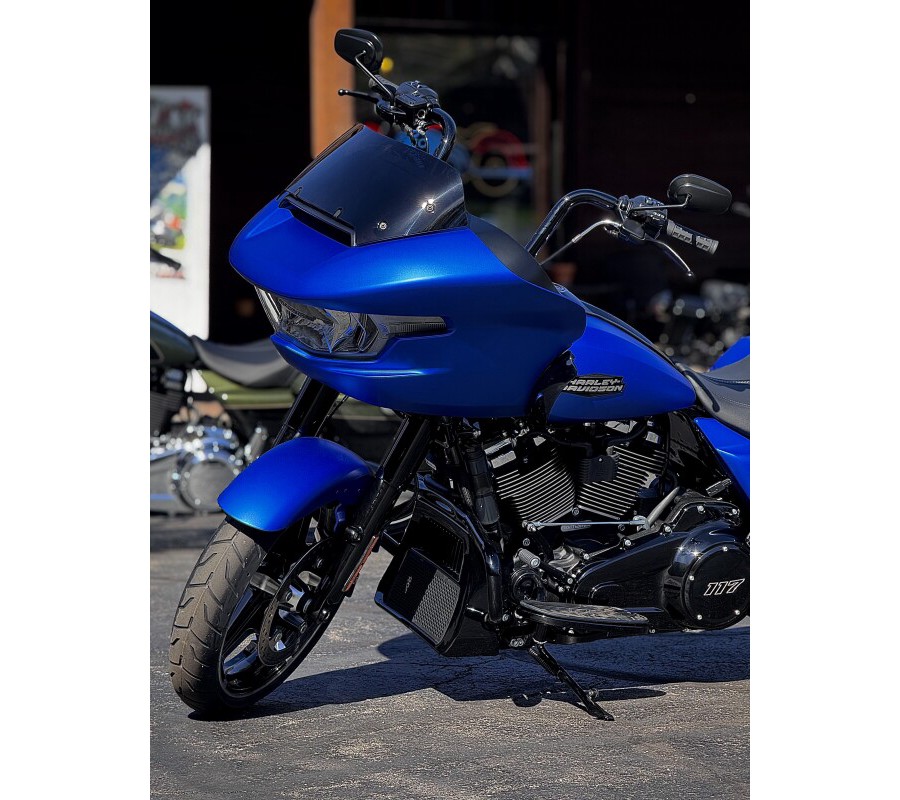 2026 Harley-Davidson® Road Glide® Aurora Blue Denim Black Trim