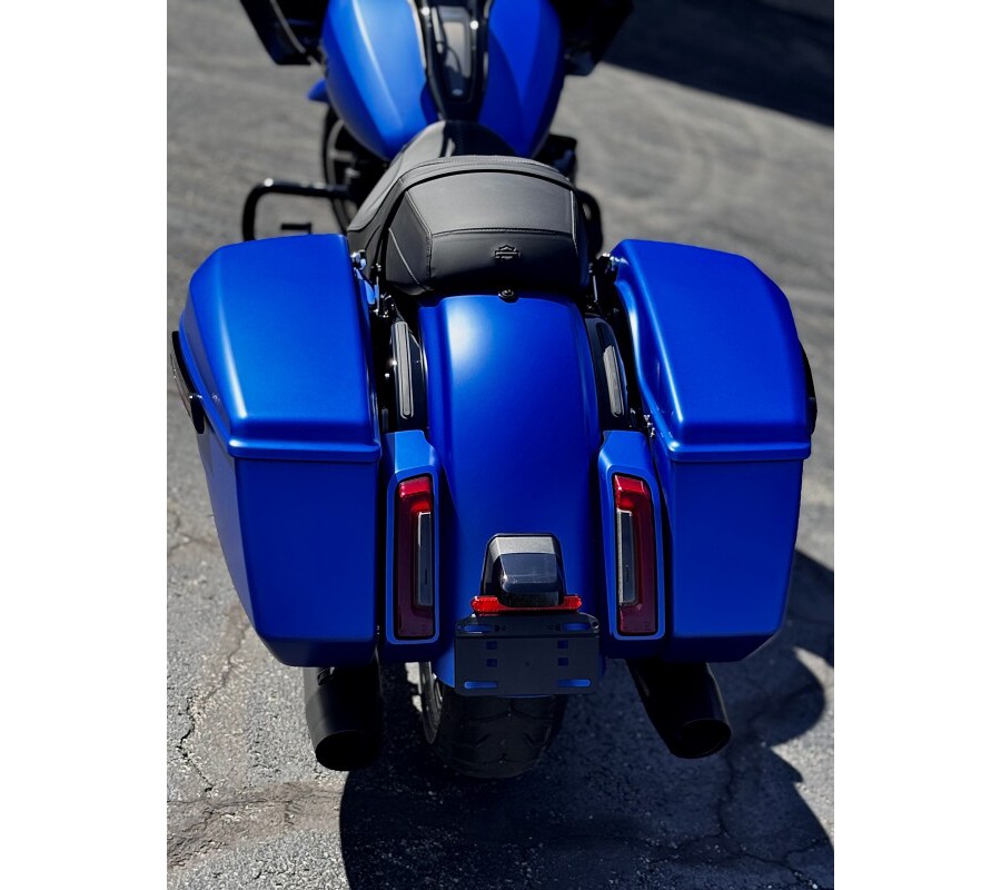 2026 Harley-Davidson® Road Glide® Aurora Blue Denim Black Trim