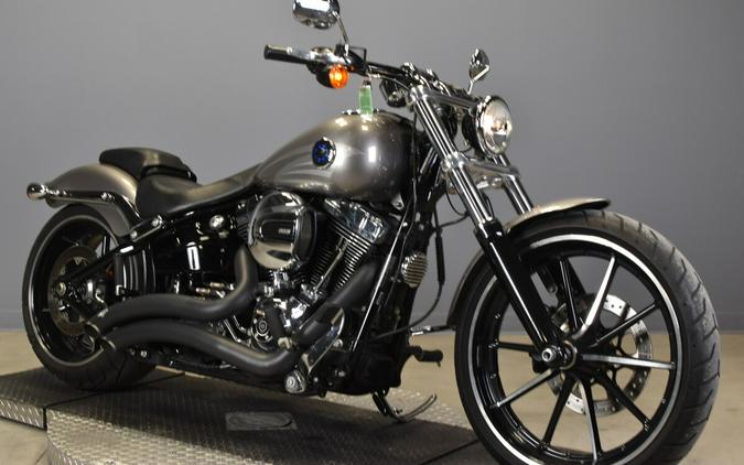 2016 Harley-Davidson Breakout