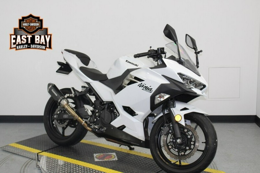 Kawasaki Ninja® 400 ABS 2020 EX400GLF A56706T BLACK