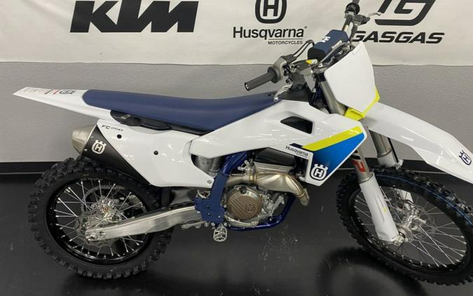 2025 Husqvarna FC 250