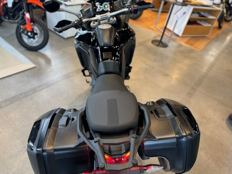 2025 DUCATI D: MULTISTRADA V4S TRAVEL & RADAR