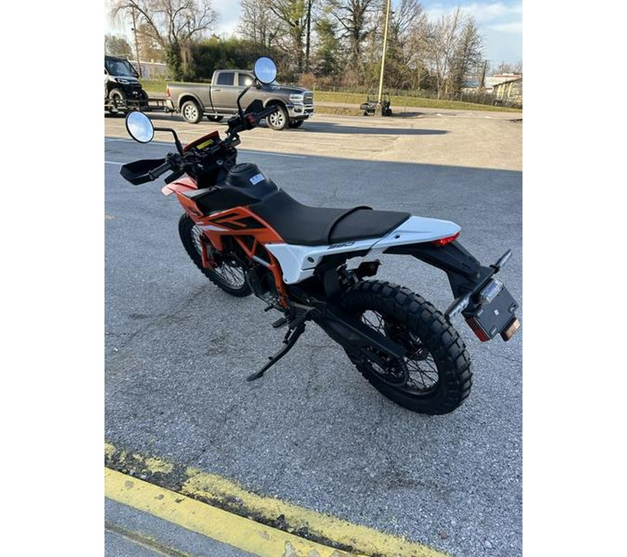 2026 KTM 390 Enduro R