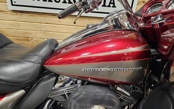 2016 Harley-Davidson CVO™ Road Glide™ Ultra