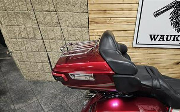2016 Harley-Davidson CVO™ Road Glide™ Ultra
