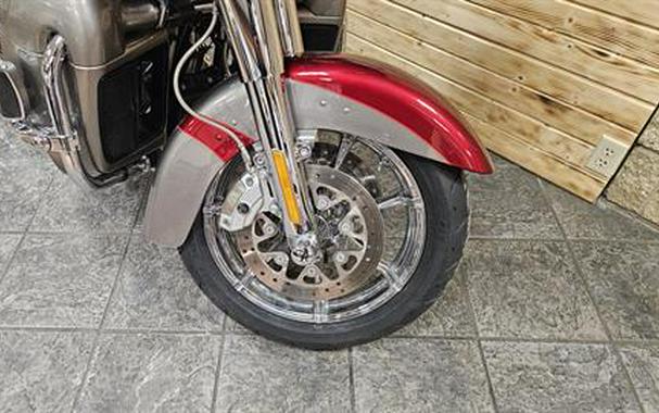 2016 Harley-Davidson CVO™ Road Glide™ Ultra