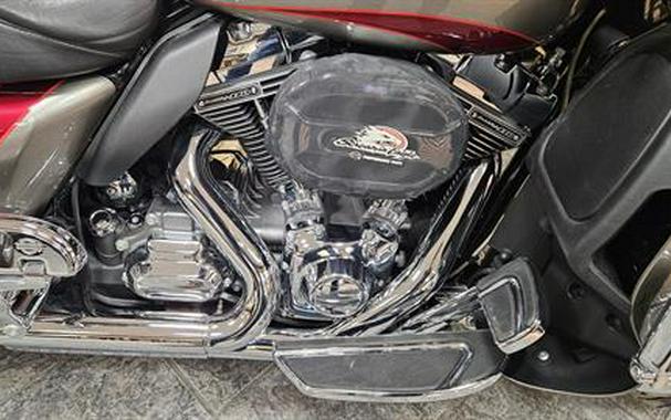 2016 Harley-Davidson CVO™ Road Glide™ Ultra