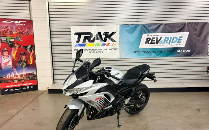 2026 Kawasaki Ninja® 650 ABS