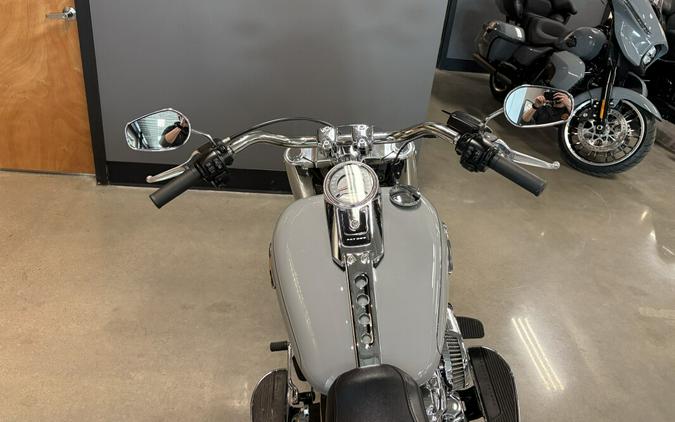 2024 Harley-Davidson® Fat Boy® 114 Billiard Gray