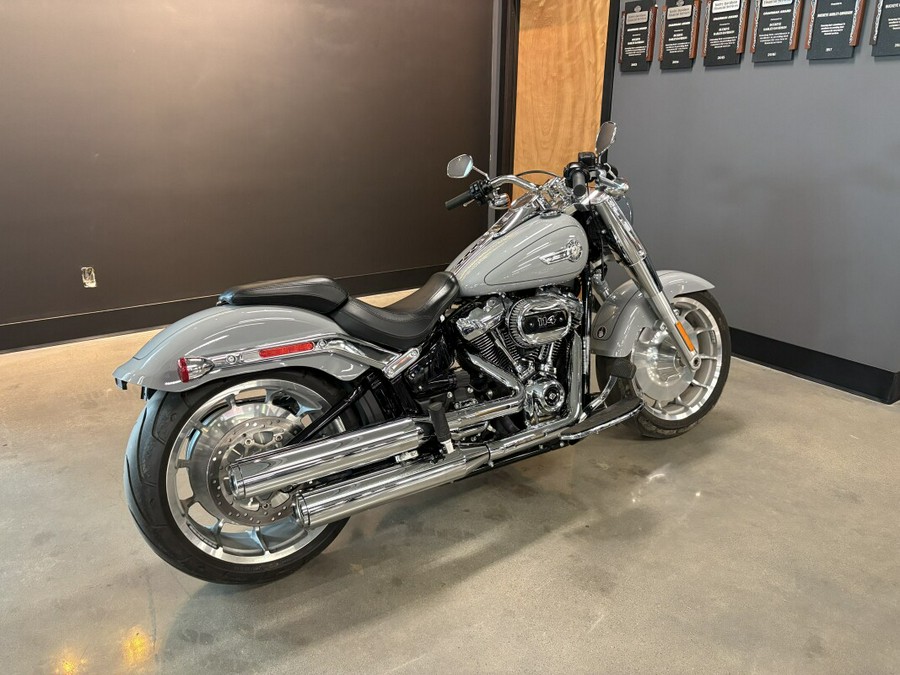 2024 Harley-Davidson® Fat Boy® 114 Billiard Gray