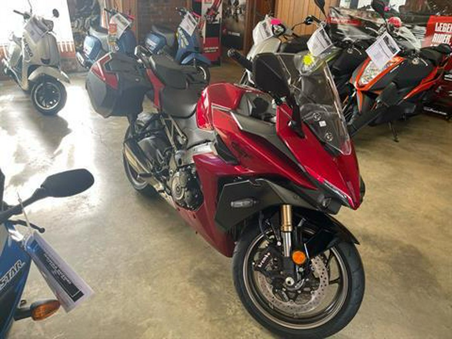 2024 Suzuki GSX-S1000GT+