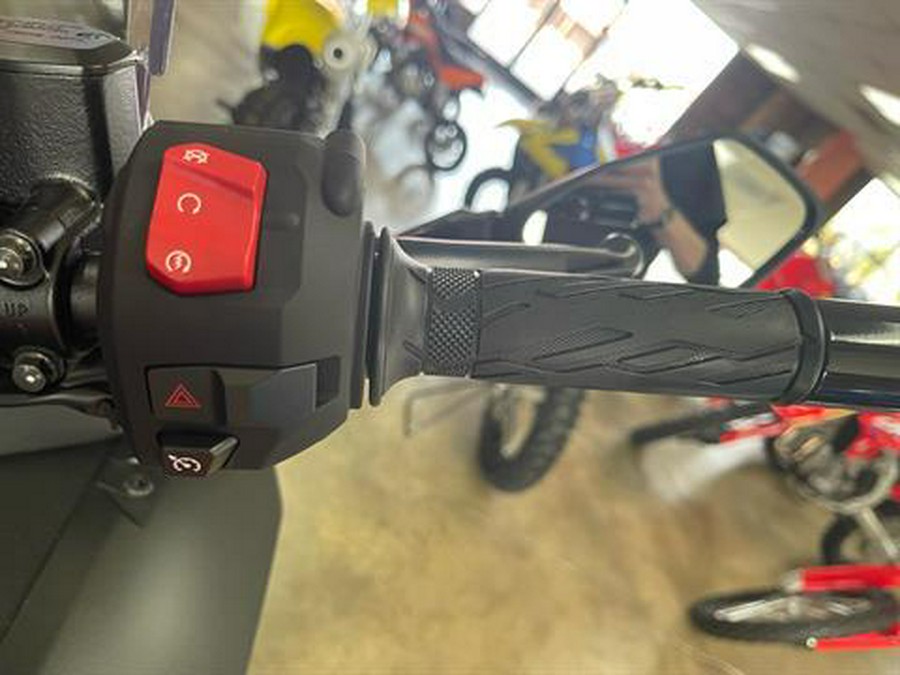 2024 Suzuki GSX-S1000GT+