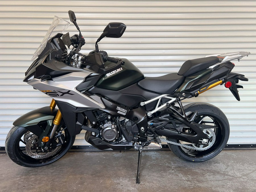 2024 Suzuki GSX-S 1000GX Plus