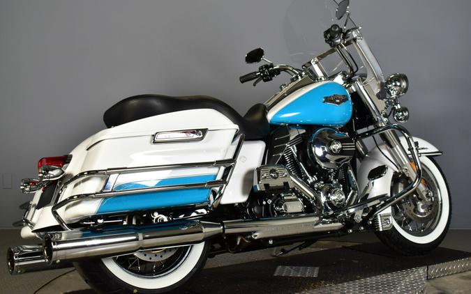 2016 Harley-Davidson Road King Classic FLHRC