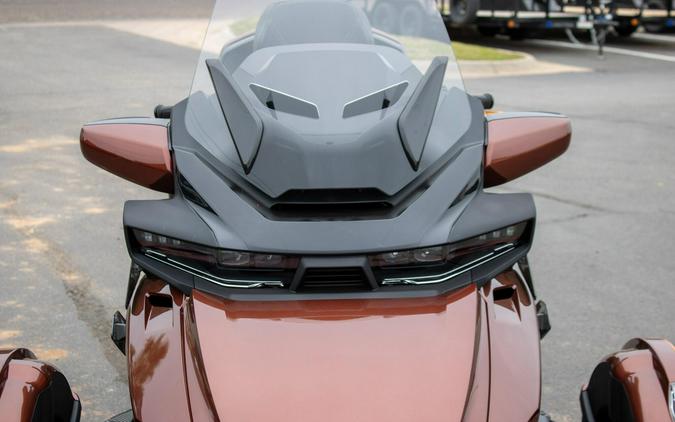 2026 CAN-AM SPYDER RT SEA-TO-SKY