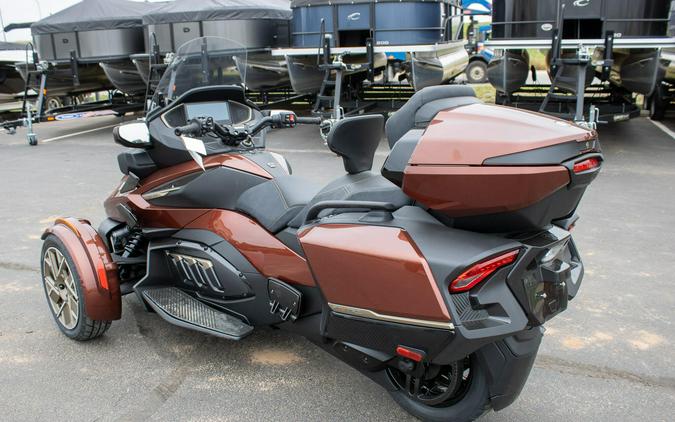 2026 CAN-AM SPYDER RT SEA-TO-SKY
