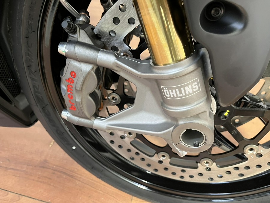 2026 Ducati STREETFIGHTER V2S GIALLO