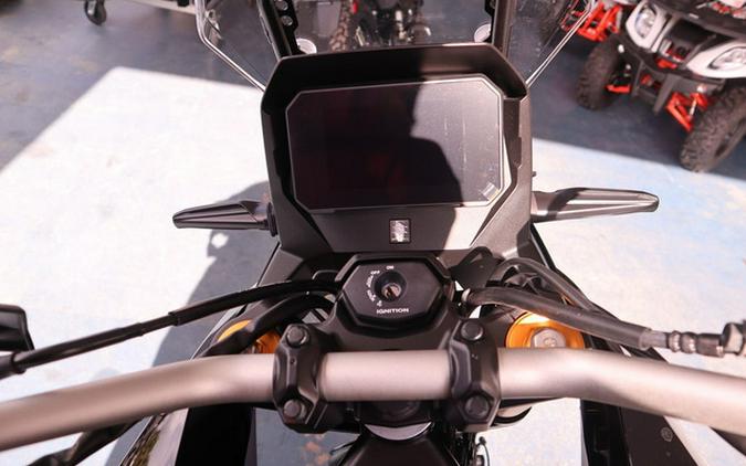 2023 Suzuki V-Strom 800DE Adventure