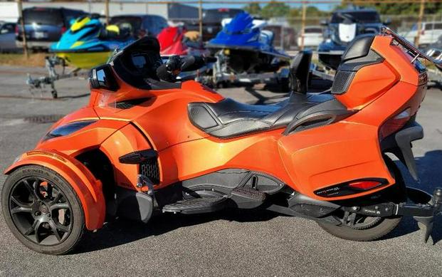 2019 Can-Am® Spyder® RT Limited Dark