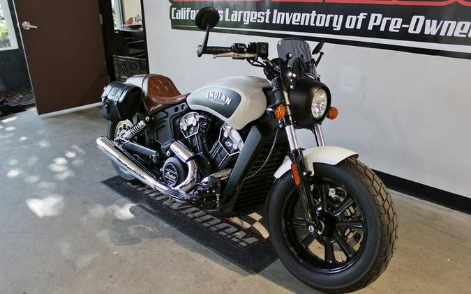 2021 Indian Motorcycle® Scout® Bobber ABS White Smoke