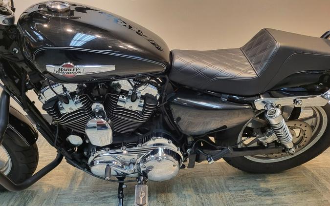 2014 Harley-Davidson 1200 Custom Vivid Black XL1200C