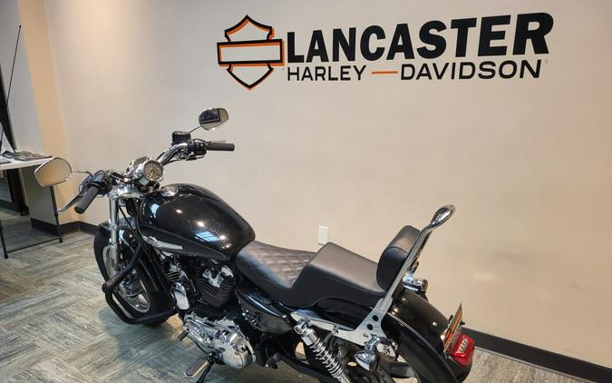 2014 Harley-Davidson 1200 Custom Vivid Black XL1200C