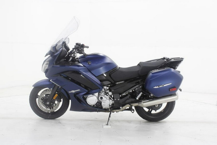 2018 Yamaha FJR1300A™