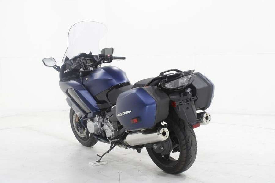 2018 Yamaha FJR1300A™