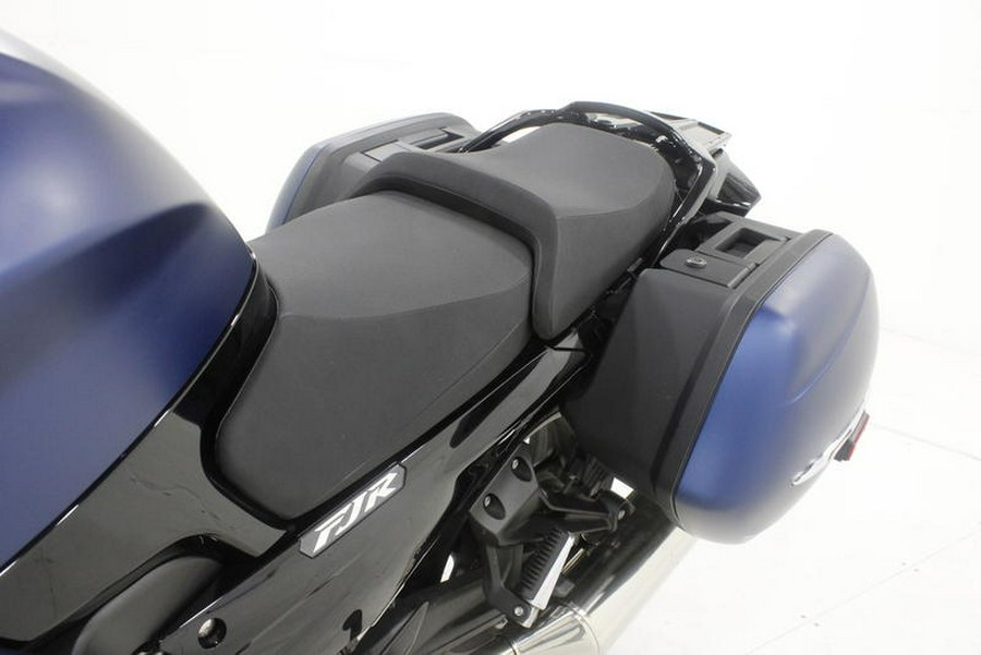 2018 Yamaha FJR1300A™