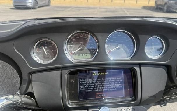 2022 Harley-Davidson® FLHTCUTG - Tri Glide® Ultra