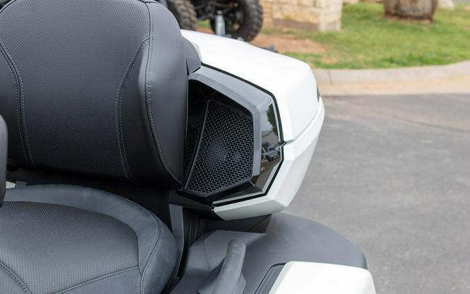 2026 CAN-AM SPYDER RT SEA-TO-SKY