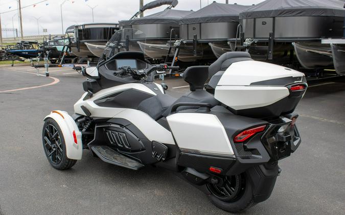 2026 CAN-AM SPYDER RT SEA-TO-SKY