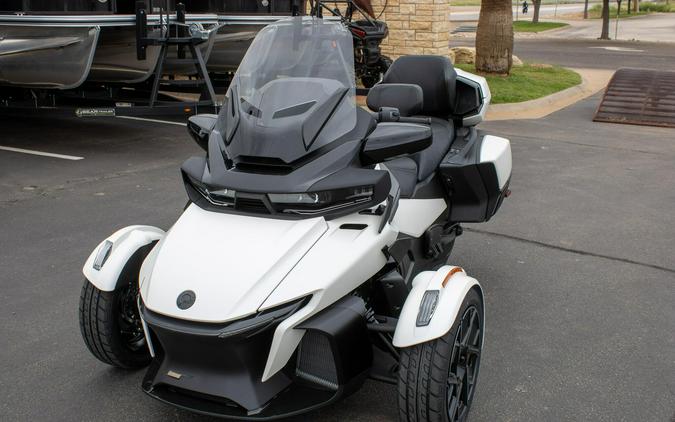 2026 CAN-AM SPYDER RT SEA-TO-SKY