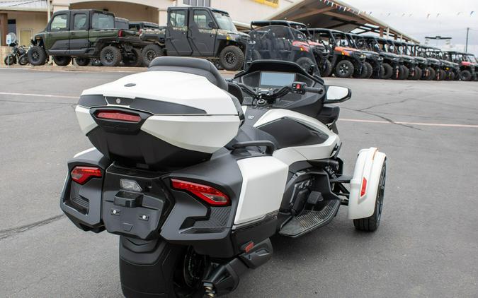 2026 CAN-AM SPYDER RT SEA-TO-SKY