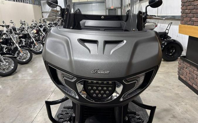 2022 Indian Motorcycle® Challenger® Titanium Smoke