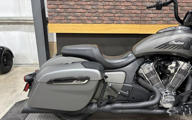 2022 Indian Motorcycle® Challenger® Titanium Smoke
