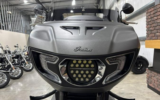 2022 Indian Motorcycle® Challenger® Titanium Smoke