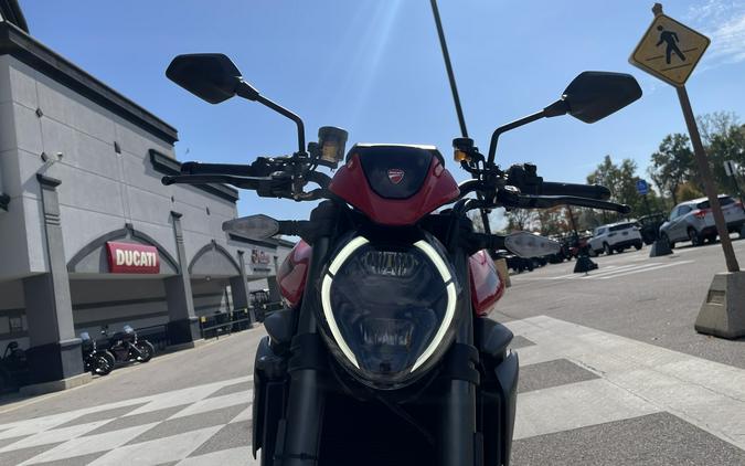 2027 Ducati Monster+ - DEMO -