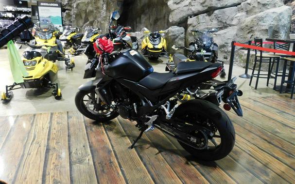 2025 Honda® CB750 Hornet