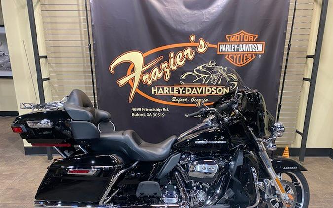2021 Harley-Davidson® Ultra Limited Vivid Black - Black Finish