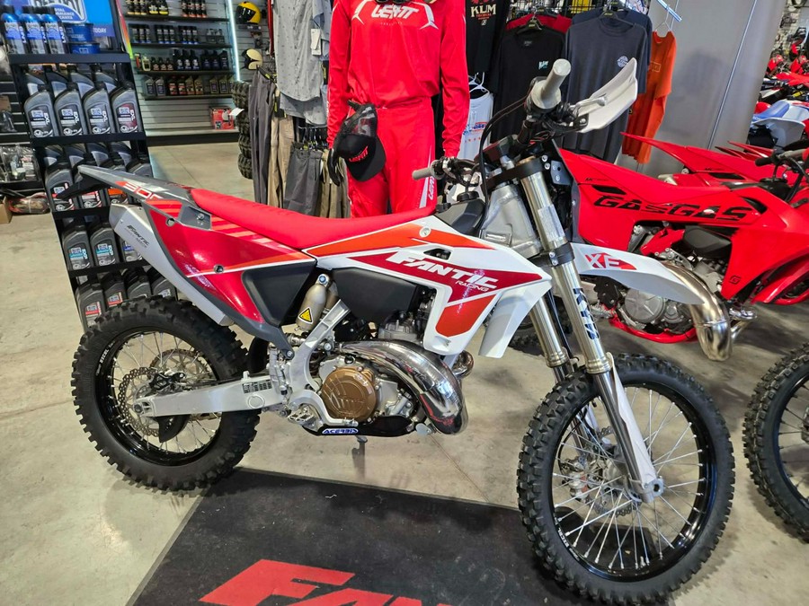 2025 Fantic Bikes XE300